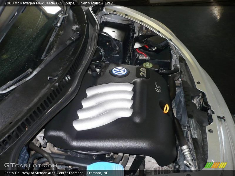 Silver Metallic / Grey 2000 Volkswagen New Beetle GLS Coupe