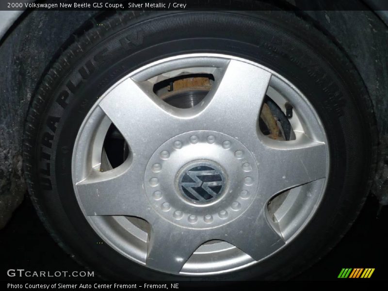 Silver Metallic / Grey 2000 Volkswagen New Beetle GLS Coupe