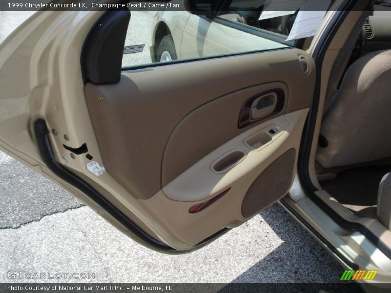 Champagne Pearl / Camel/Tan 1999 Chrysler Concorde LX