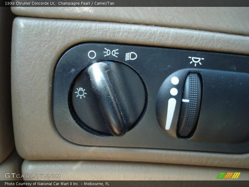 Champagne Pearl / Camel/Tan 1999 Chrysler Concorde LX