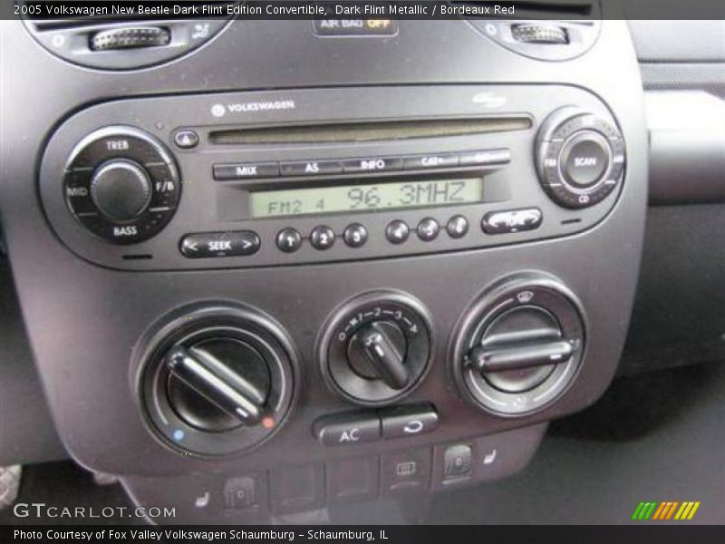 Dark Flint Metallic / Bordeaux Red 2005 Volkswagen New Beetle Dark Flint Edition Convertible