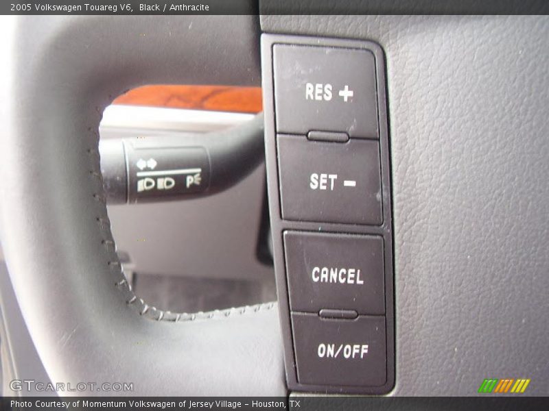 Black / Anthracite 2005 Volkswagen Touareg V6
