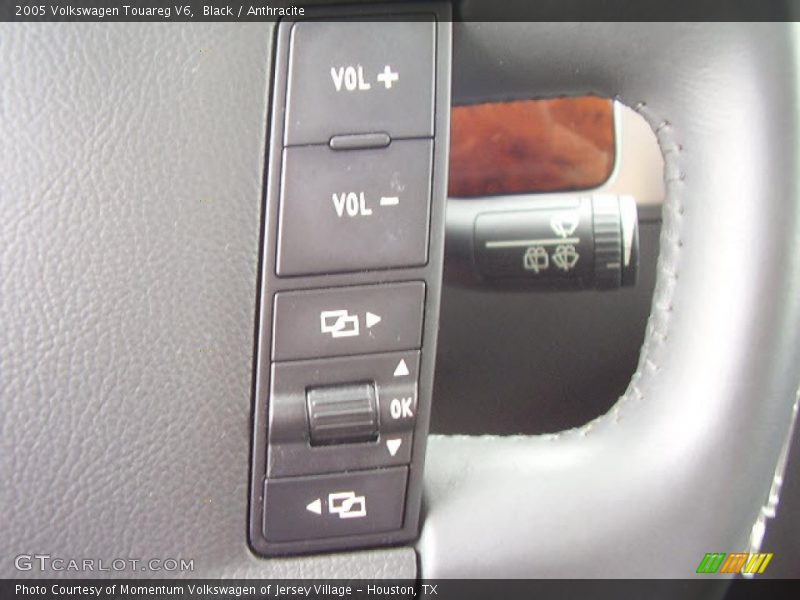 Black / Anthracite 2005 Volkswagen Touareg V6