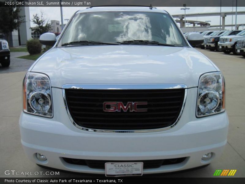 Summit White / Light Tan 2010 GMC Yukon SLE