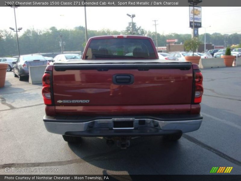Sport Red Metallic / Dark Charcoal 2007 Chevrolet Silverado 1500 Classic Z71 Extended Cab 4x4