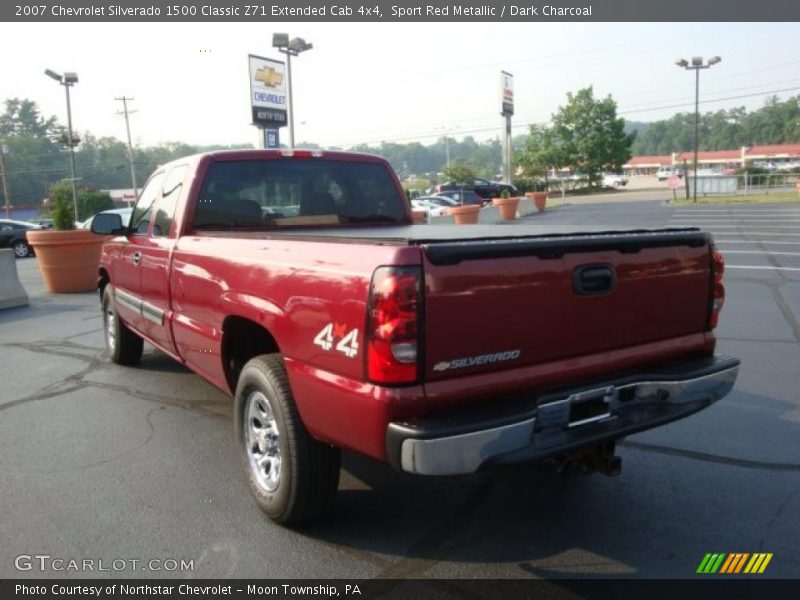 Sport Red Metallic / Dark Charcoal 2007 Chevrolet Silverado 1500 Classic Z71 Extended Cab 4x4