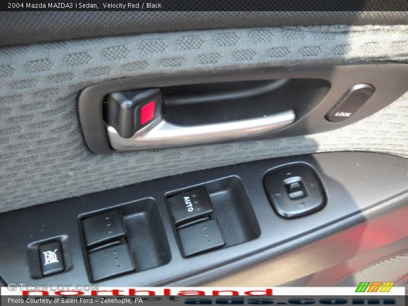 Velocity Red / Black 2004 Mazda MAZDA3 i Sedan