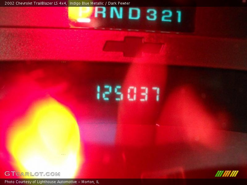 Indigo Blue Metallic / Dark Pewter 2002 Chevrolet TrailBlazer LS 4x4