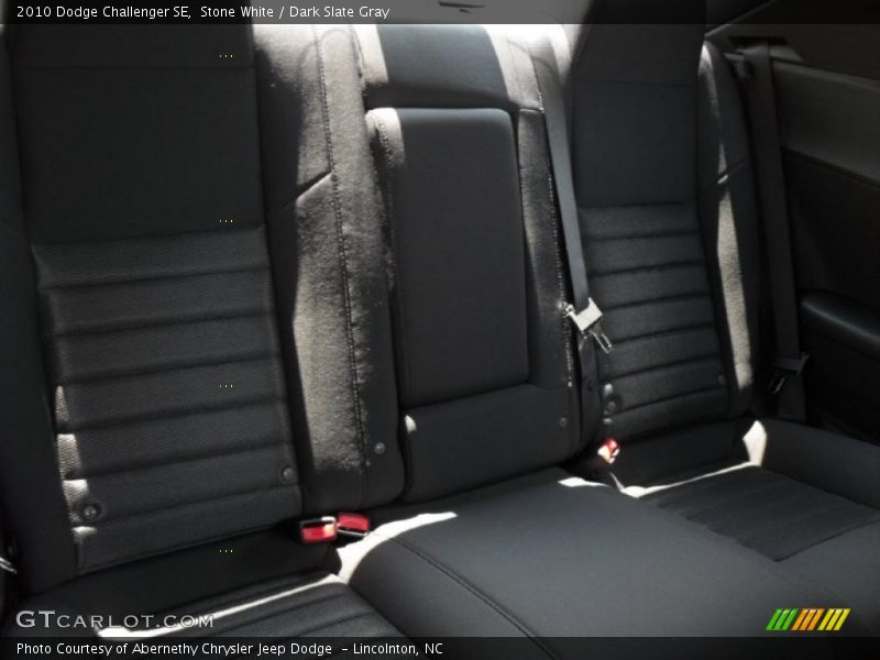 Stone White / Dark Slate Gray 2010 Dodge Challenger SE