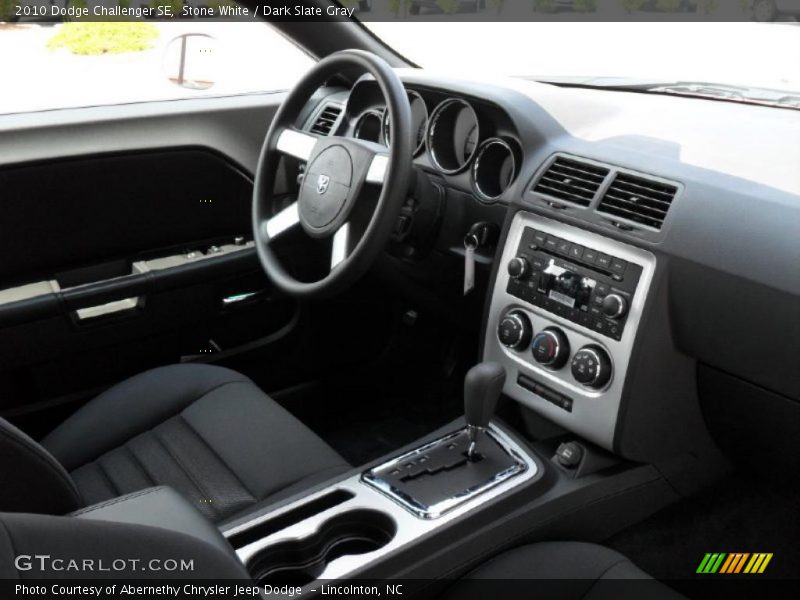 Stone White / Dark Slate Gray 2010 Dodge Challenger SE