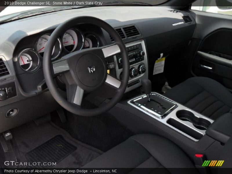 Stone White / Dark Slate Gray 2010 Dodge Challenger SE