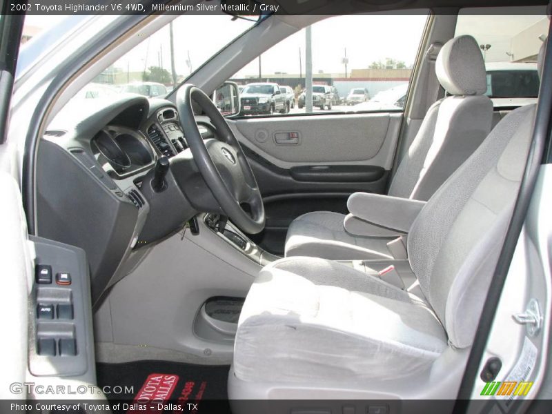 Millennium Silver Metallic / Gray 2002 Toyota Highlander V6 4WD