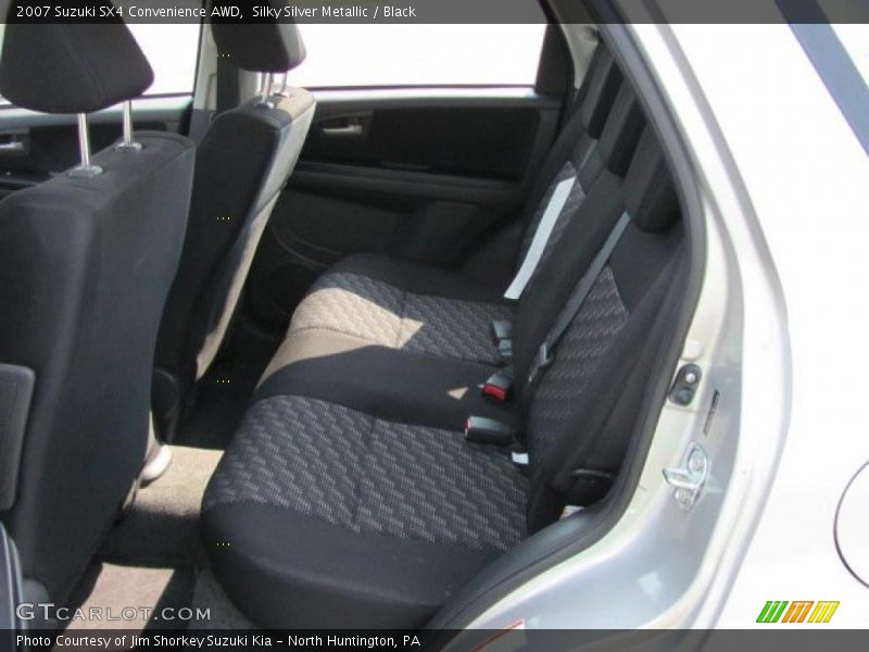 Silky Silver Metallic / Black 2007 Suzuki SX4 Convenience AWD