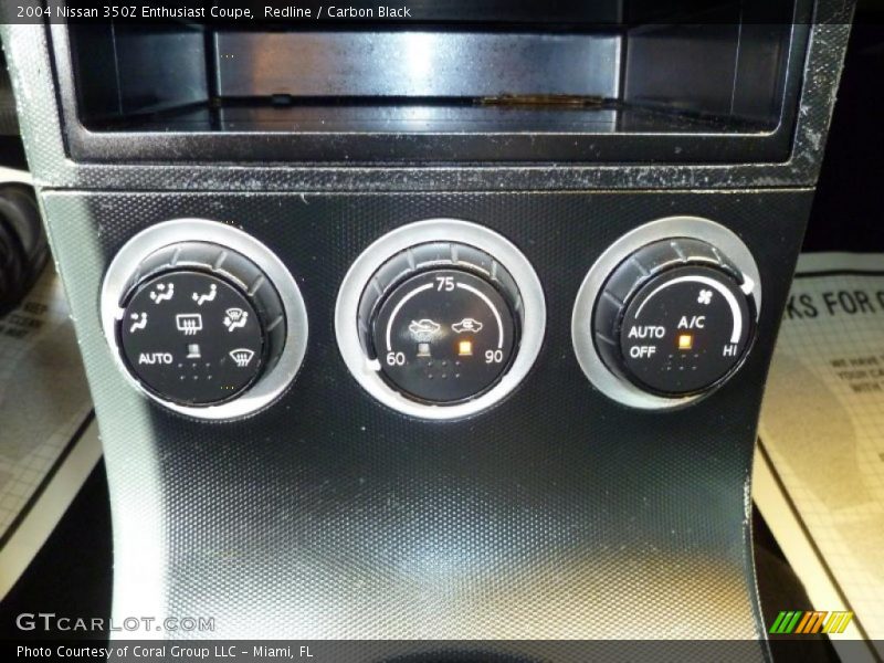 Redline / Carbon Black 2004 Nissan 350Z Enthusiast Coupe
