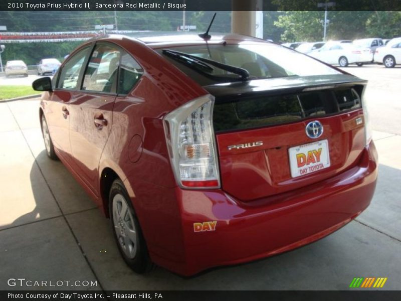 Barcelona Red Metallic / Bisque 2010 Toyota Prius Hybrid III