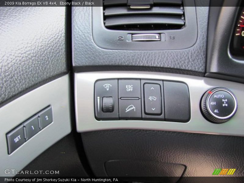 Ebony Black / Black 2009 Kia Borrego EX V8 4x4