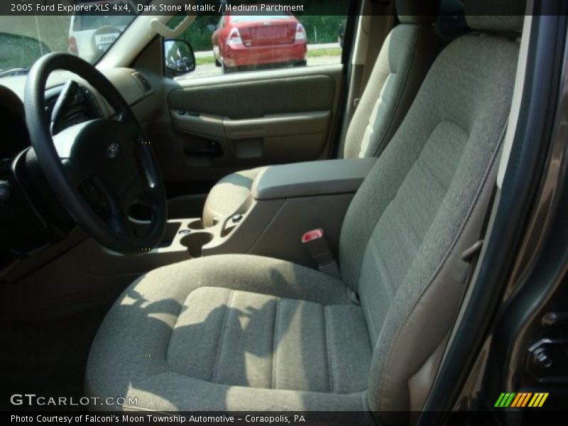 Dark Stone Metallic / Medium Parchment 2005 Ford Explorer XLS 4x4