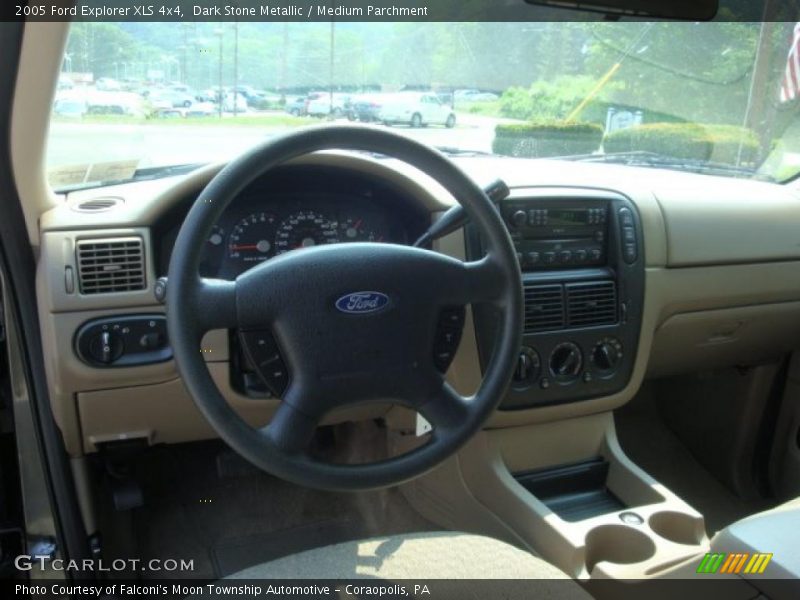 Dark Stone Metallic / Medium Parchment 2005 Ford Explorer XLS 4x4