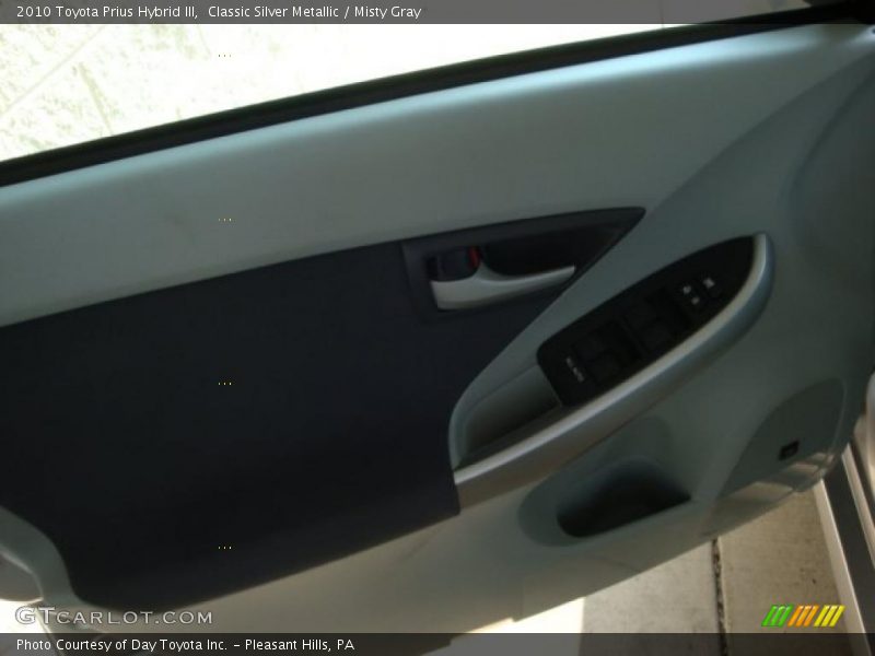 Classic Silver Metallic / Misty Gray 2010 Toyota Prius Hybrid III