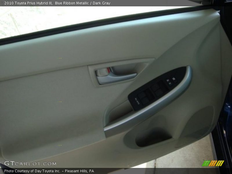 Blue Ribbon Metallic / Dark Gray 2010 Toyota Prius Hybrid III