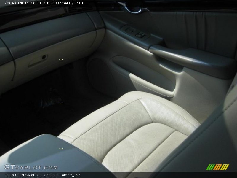 Cashmere / Shale 2004 Cadillac DeVille DHS