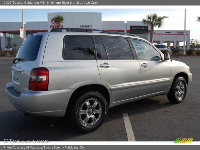 Millenium Silver Metallic / Ash Gray 2007 Toyota Highlander V6