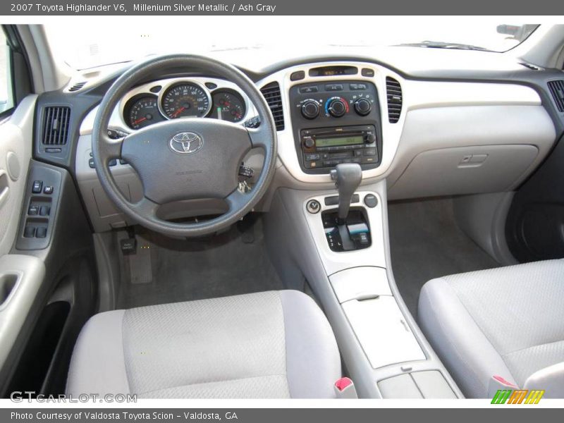 Millenium Silver Metallic / Ash Gray 2007 Toyota Highlander V6