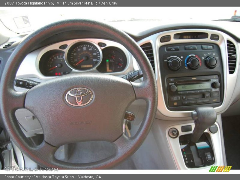Millenium Silver Metallic / Ash Gray 2007 Toyota Highlander V6