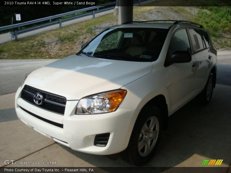 Super White / Sand Beige 2010 Toyota RAV4 I4 4WD