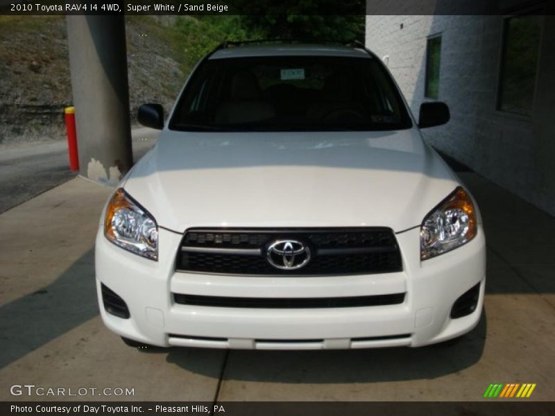 Super White / Sand Beige 2010 Toyota RAV4 I4 4WD
