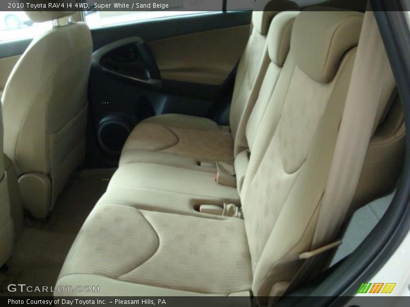 Super White / Sand Beige 2010 Toyota RAV4 I4 4WD