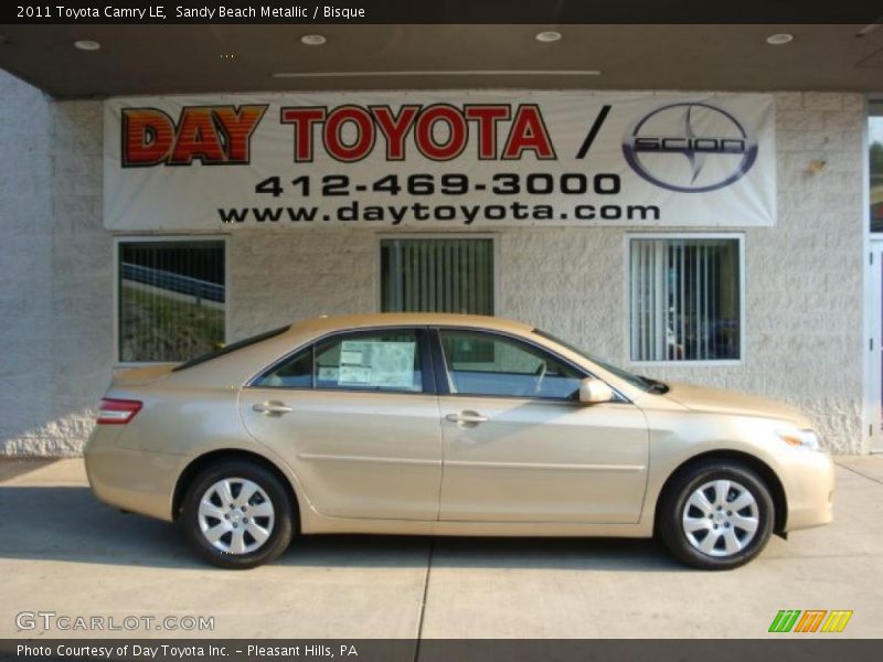 Sandy Beach Metallic / Bisque 2011 Toyota Camry LE