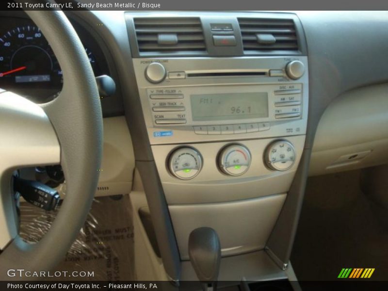 Sandy Beach Metallic / Bisque 2011 Toyota Camry LE
