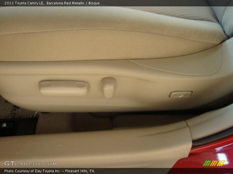 Barcelona Red Metallic / Bisque 2011 Toyota Camry LE