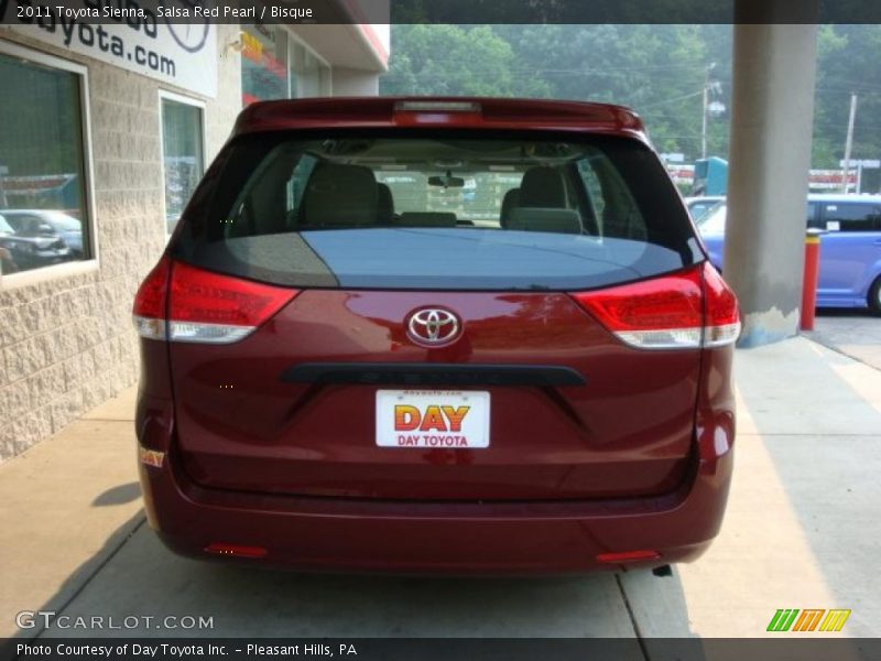 Salsa Red Pearl / Bisque 2011 Toyota Sienna