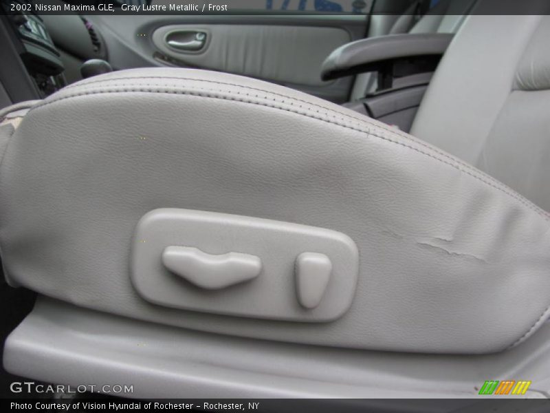 Gray Lustre Metallic / Frost 2002 Nissan Maxima GLE