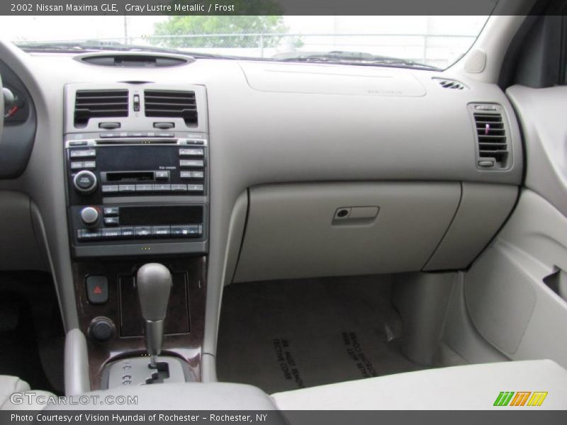 Gray Lustre Metallic / Frost 2002 Nissan Maxima GLE