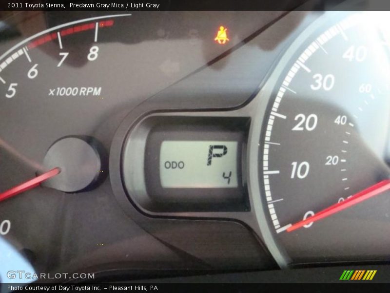 Predawn Gray Mica / Light Gray 2011 Toyota Sienna
