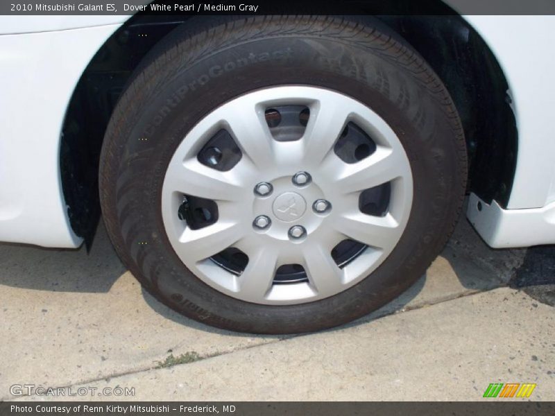 Dover White Pearl / Medium Gray 2010 Mitsubishi Galant ES
