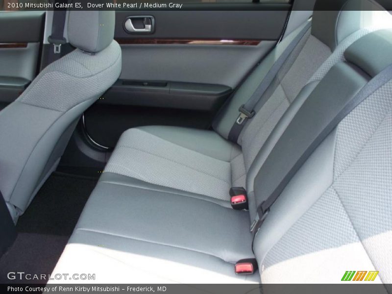 Dover White Pearl / Medium Gray 2010 Mitsubishi Galant ES