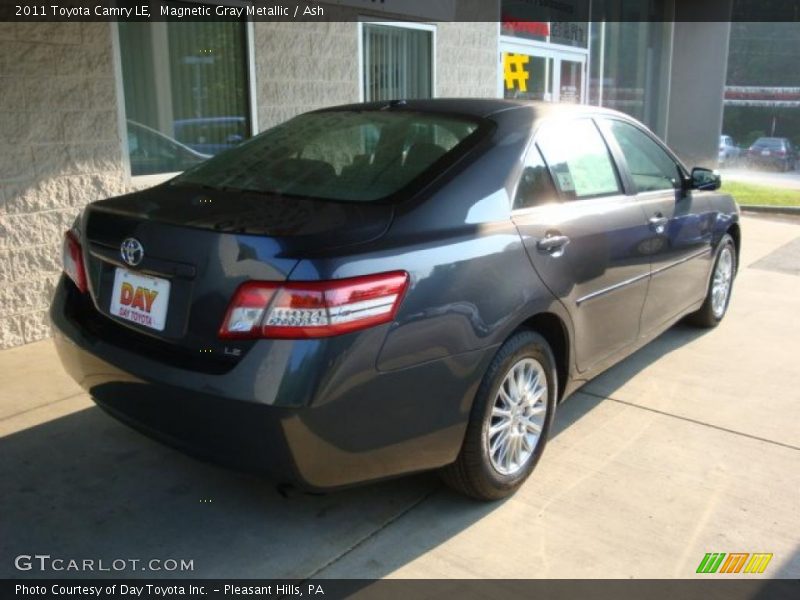 Magnetic Gray Metallic / Ash 2011 Toyota Camry LE