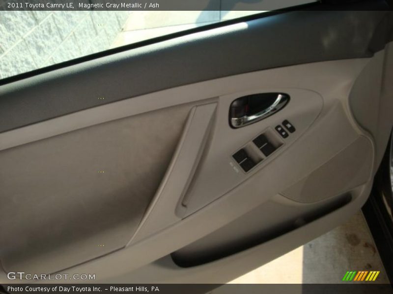 Magnetic Gray Metallic / Ash 2011 Toyota Camry LE
