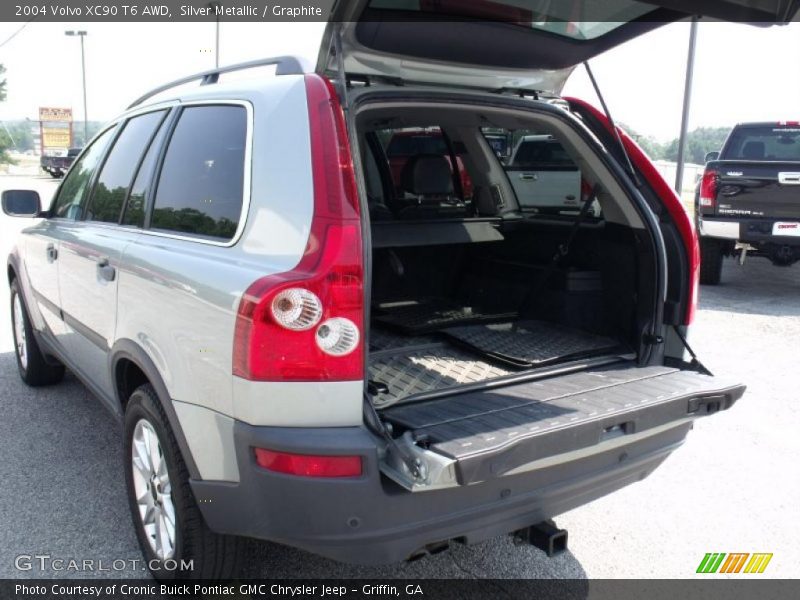 Silver Metallic / Graphite 2004 Volvo XC90 T6 AWD