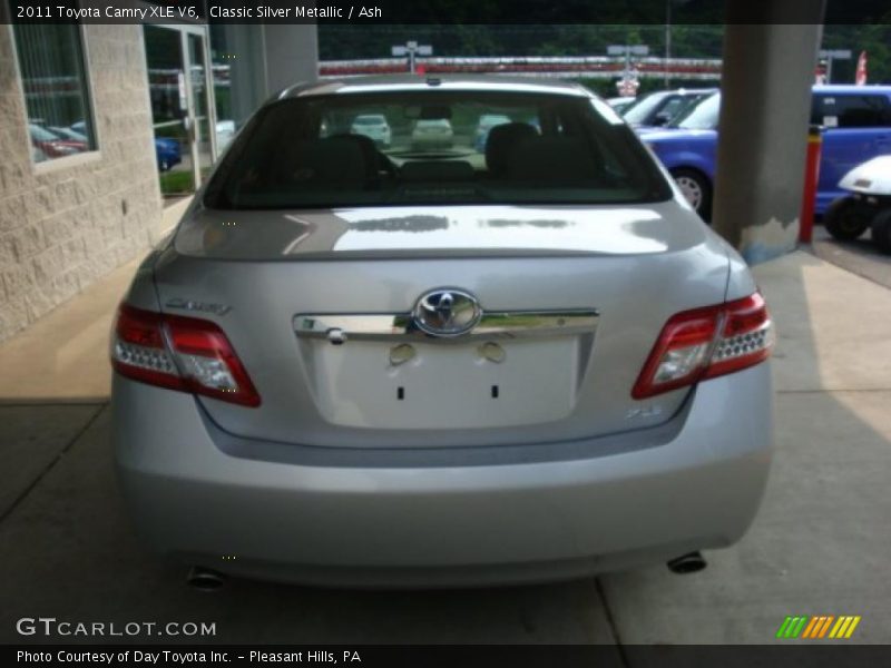 Classic Silver Metallic / Ash 2011 Toyota Camry XLE V6