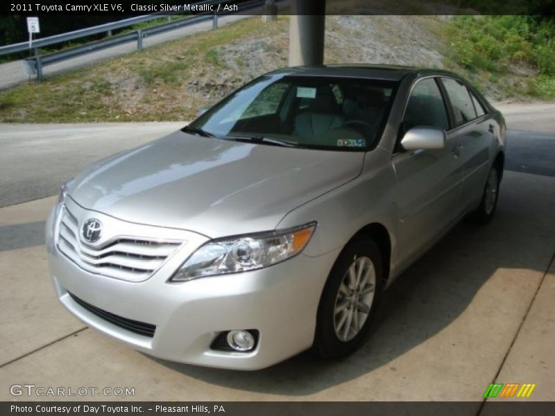Classic Silver Metallic / Ash 2011 Toyota Camry XLE V6