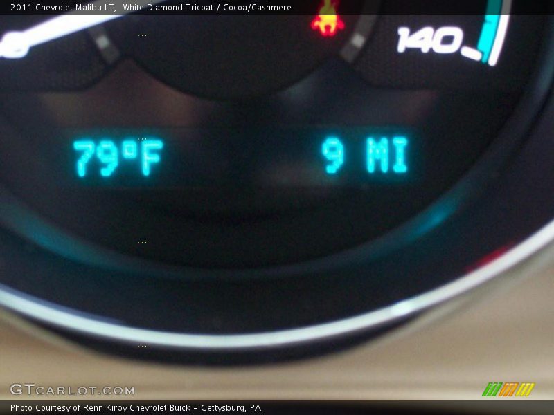 White Diamond Tricoat / Cocoa/Cashmere 2011 Chevrolet Malibu LT