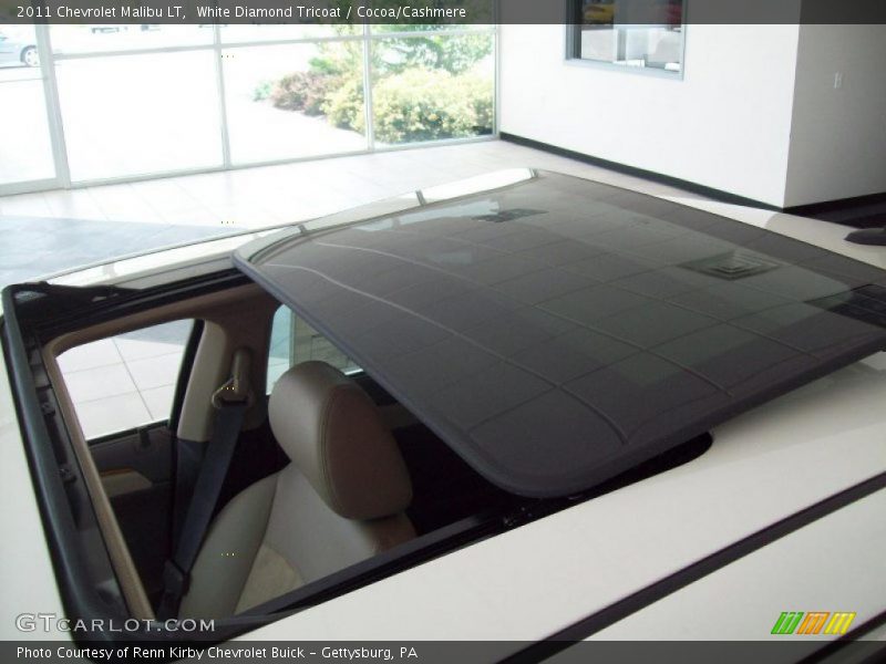 White Diamond Tricoat / Cocoa/Cashmere 2011 Chevrolet Malibu LT