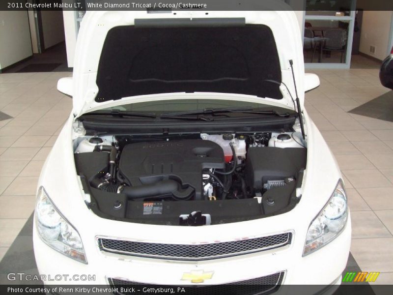 White Diamond Tricoat / Cocoa/Cashmere 2011 Chevrolet Malibu LT