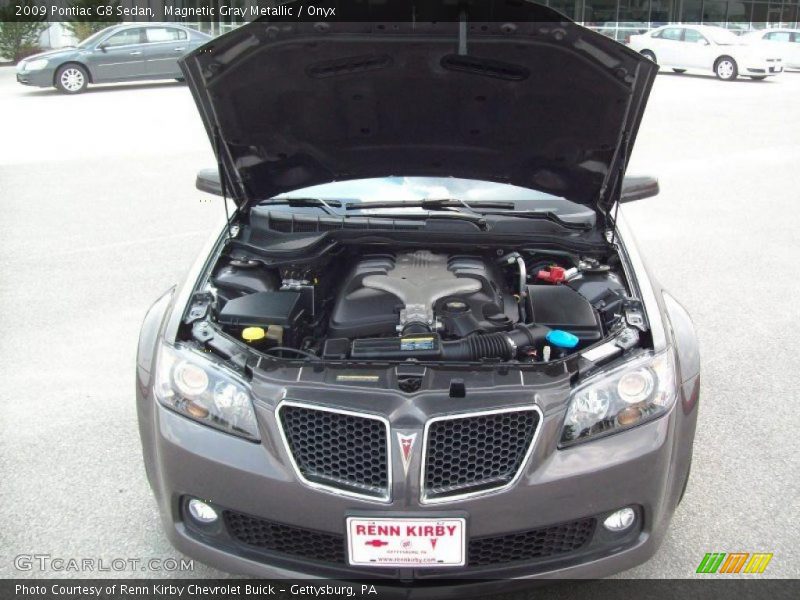 Magnetic Gray Metallic / Onyx 2009 Pontiac G8 Sedan