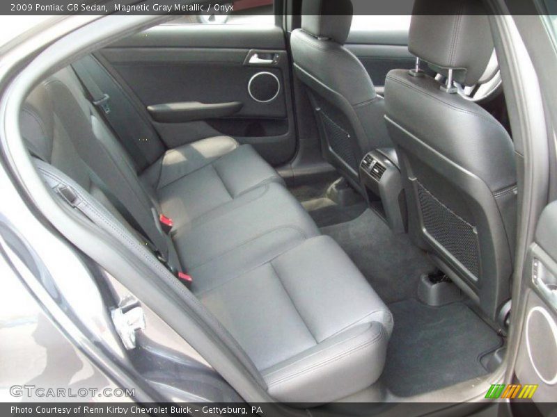 Magnetic Gray Metallic / Onyx 2009 Pontiac G8 Sedan